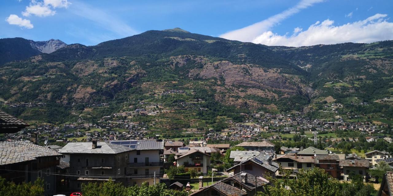 Ferienwohnung Harmonie Gressan Aosta Exterior foto